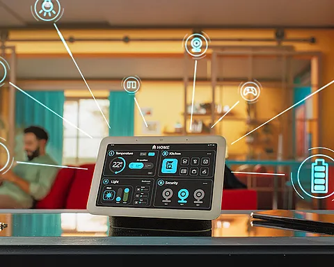 Smart-Home-System im Neubau